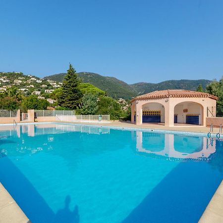 Residence Partenaire Le Domaine De Garlande Cavalaire-sur-Mer Luaran gambar
