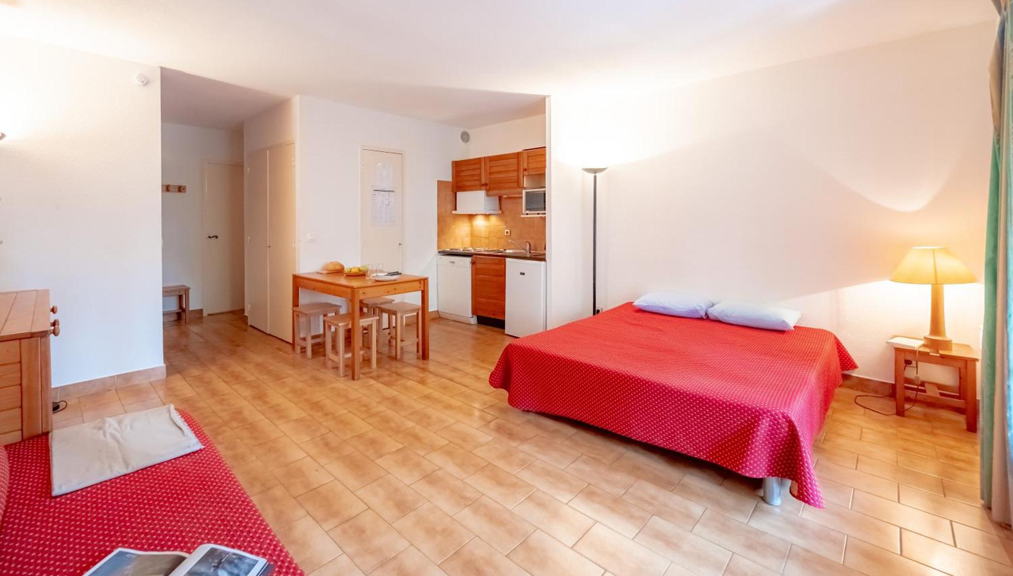 Residence Partenaire Le Domaine De Garlande Cavalaire-sur-Mer Luaran gambar